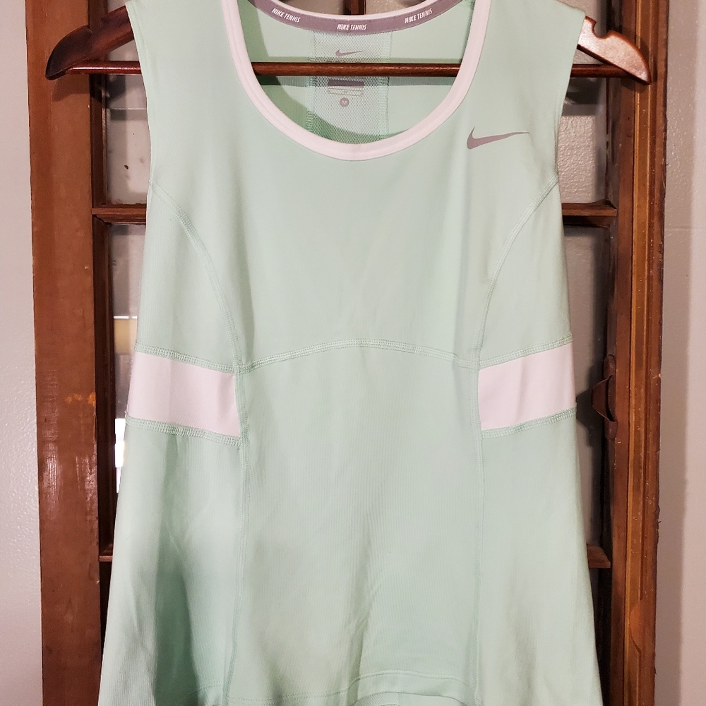 Nike Workout Top